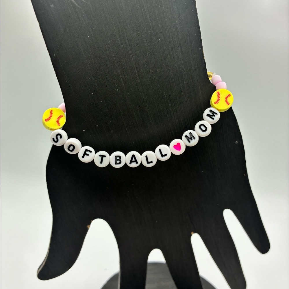 Softball Mom Beaded Stretch Bracelet